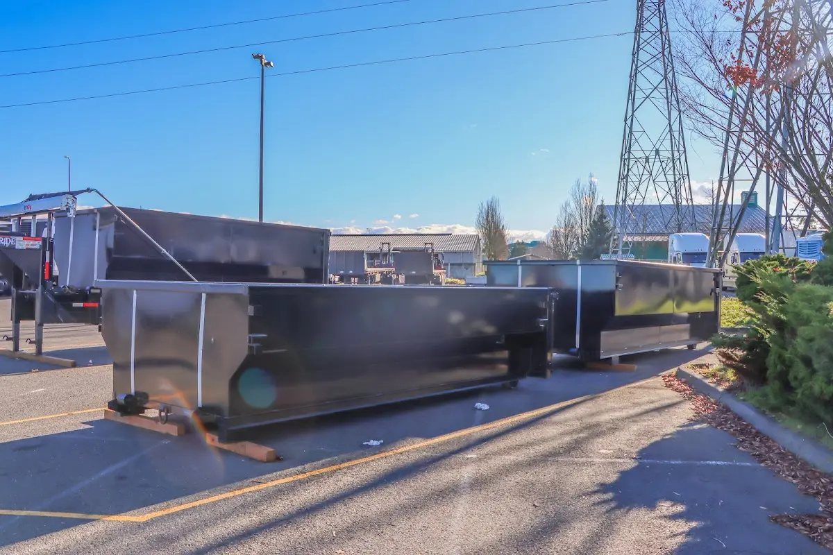 Professional dumpster rental and junk removal service in Robstown